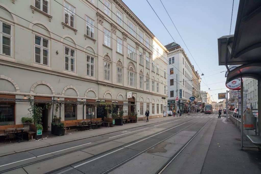 Ruhelage Im Zentrum Nahe Schottentor-Contactless Self-Check-In Wien Exterior foto